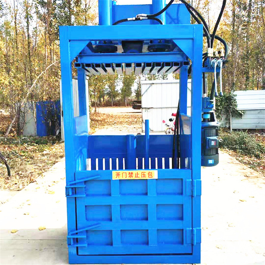 編織袋液壓打包機(jī) 飲料瓶壓塊成型機(jī) 立式自動液壓服裝打捆機(jī)