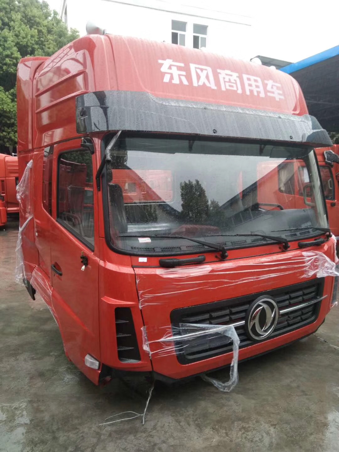 東風(fēng)天龍駕駛室總成