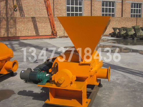 煤粉機是錘磨粉碎和離心送風的聯(lián)合機械