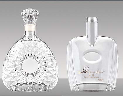 廠家直供茶油瓶洋酒瓶玻璃瓶白酒瓶生產(chǎn)廠家