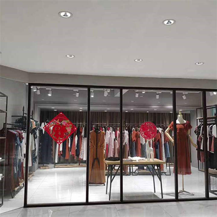 石井尾貨網(wǎng)拿貨拼貨-熠凈尾貨服裝批發(fā)-35元品牌折扣女裝尾貨