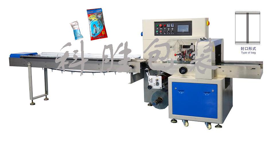 衡水市蛋糕枕式包裝機(jī)，面包枕式包裝機(jī)，玩具包裝機(jī)