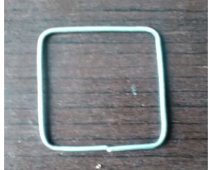 全自動(dòng)打扣機(jī)高矮等全部由數(shù)控操作，簡單、快捷