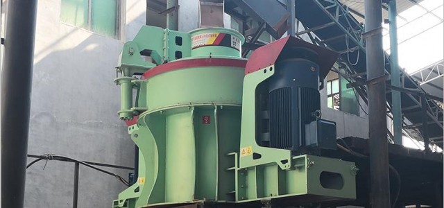 中美沃力機(jī)械現(xiàn)在置辦一套大型制砂機(jī)需要多少錢？