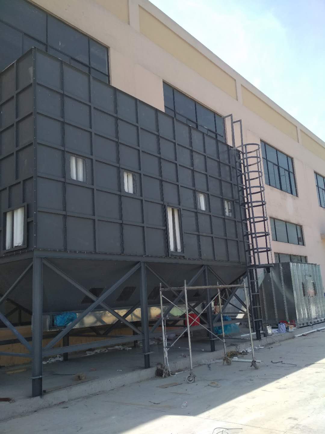 中央除塵系統(tǒng)·單機(jī)組 布袋除塵器 無(wú)塵車間