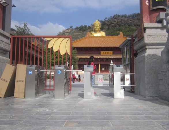 徐州三輥閘廠家、豐縣、連云港三輥閘價(jià)格卡博斯哪里安裝都可以