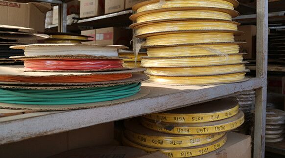 供應(yīng)耐高溫?zé)峥s套管，PE熱縮套管，鐵氟龍熱縮套管