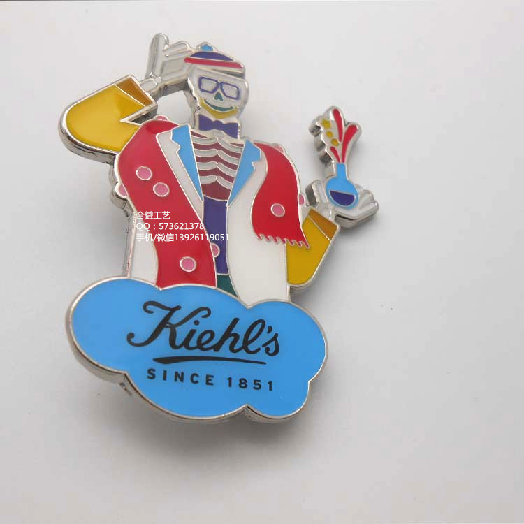 小丑仿琺瑯徽章、多色高檔金屬襟章、廣州精品徽章定制
