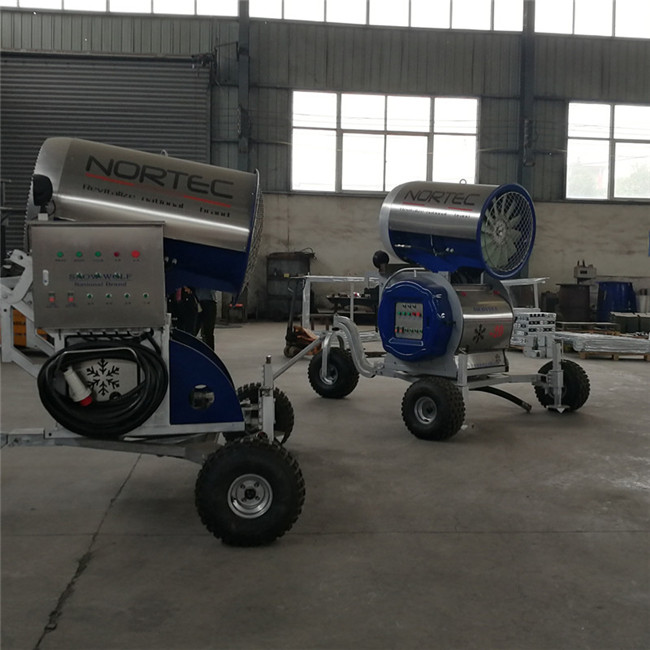 德州滑雪場(chǎng)造雪機(jī)廠(chǎng)家 雪質(zhì)松軟國(guó)產(chǎn)造雪機(jī)設(shè)備