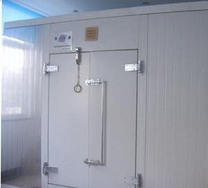 石嘴山保溫門廠家 | 銀川開(kāi)源門業(yè)品質(zhì)好的保溫門