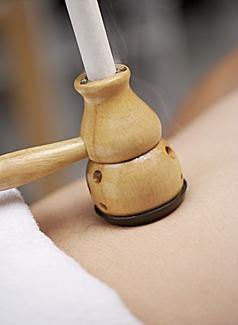 廣州中醫(yī)艾灸，找價格公道的產(chǎn)后發(fā)汗就到藍(lán)彤催乳艾灸