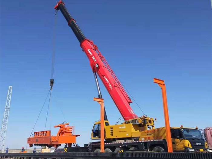 寧夏起重運(yùn)輸工程-選質(zhì)量好的寧夏汽車吊，就到寧夏三合成