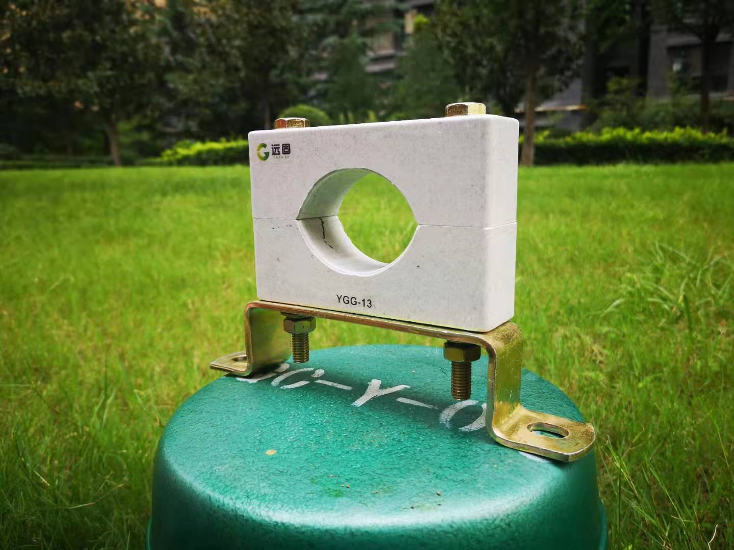 bmc電纜夾具西安遠能生產(chǎn),高壓電纜夾具型號尺寸