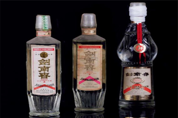 大港區(qū)回收煙酒價(jià)格一覽