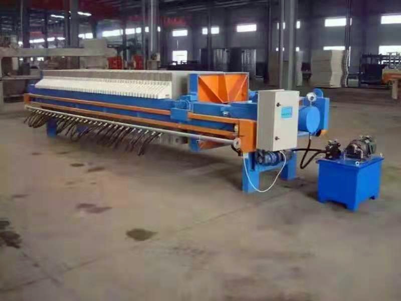 質(zhì)量好的球磨機零售商-想買好用的球磨機，就來君亞機械