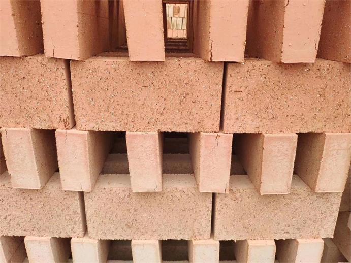 寧夏小紅磚可靠供應(yīng)商-吳忠煤矸石頁巖小紅磚價格