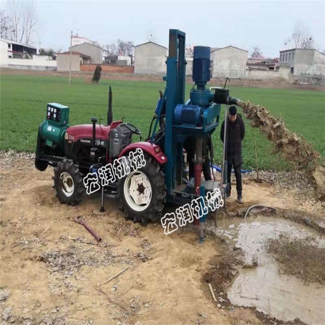 全自動防滲渠現(xiàn)澆成型機(jī)  U型渠道成型機(jī)  V型渠道成型機(jī)