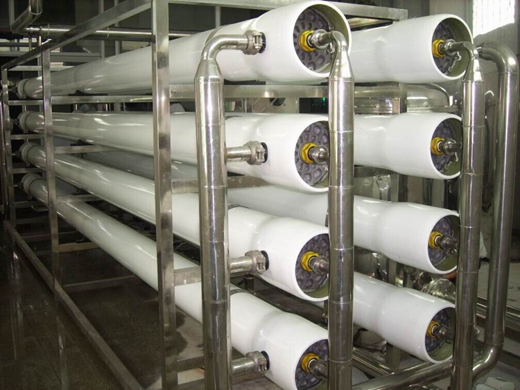 超純水設(shè)備 EDI超純水設(shè)備 實驗室超純水機 蒸餾水機