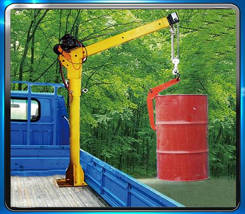 液壓車載小吊機(jī)360旋臂式小型吊運(yùn)機(jī)農(nóng)用三輪車小吊機(jī)