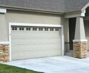 北京定制電動(dòng)車(chē)庫(kù)門(mén) 定福莊維修卷簾門(mén)