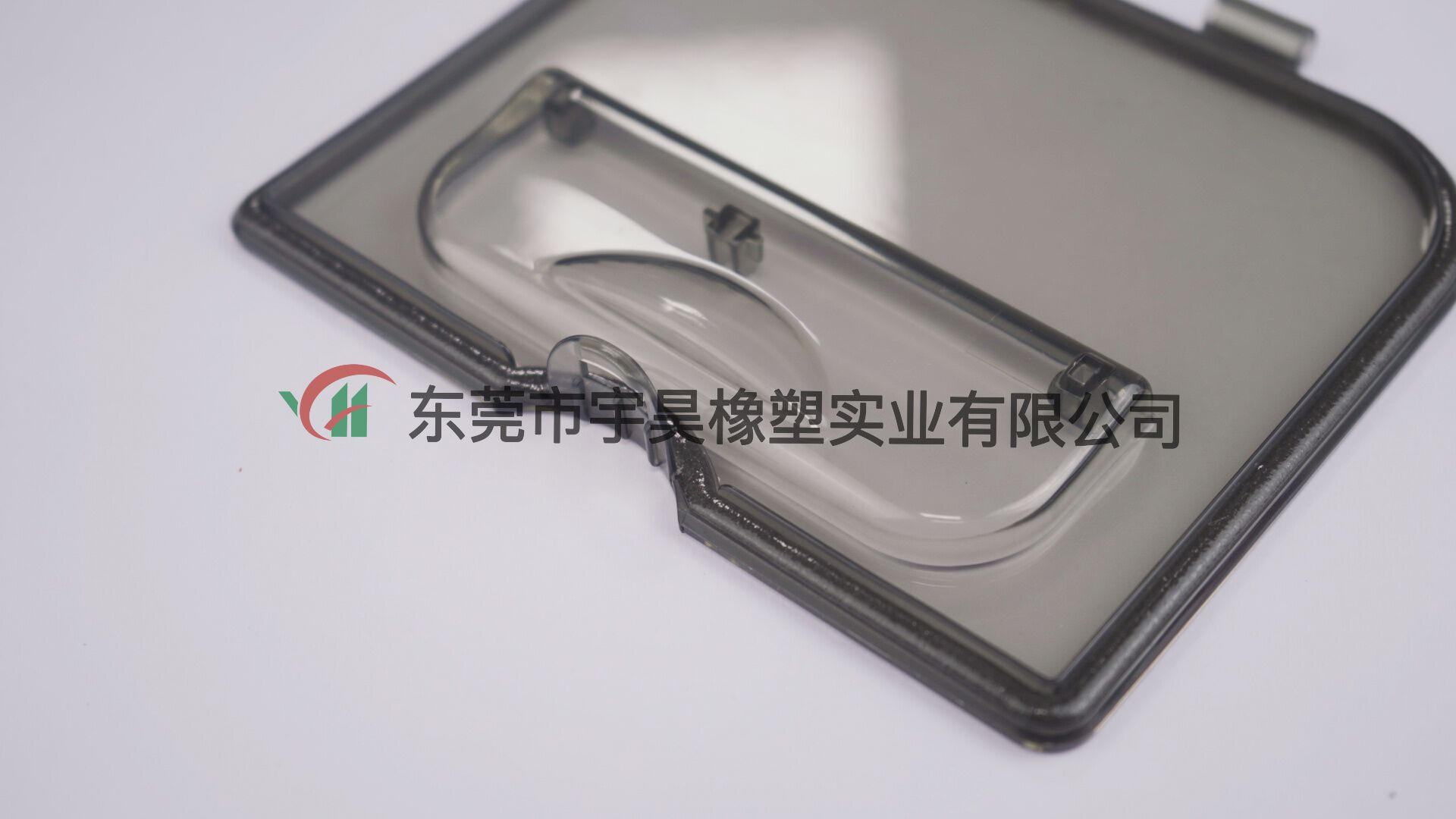 生產(chǎn)各種橡塑點(diǎn)膠發(fā)泡、密封加工、PU聚氨酯發(fā)泡點(diǎn)膠