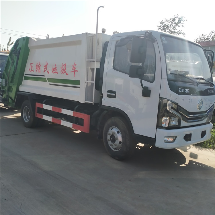 鄉(xiāng)鎮(zhèn)垃圾清理5方小型壓縮式垃圾車菏澤垃圾車生產(chǎn)廠家報價