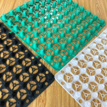 供應(yīng)大連商場(chǎng)頂屋頂花園30蓄排水板