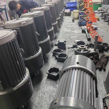 全自動化生產(chǎn)線專用齒輪減速機，齒輪減速電機，東本減速機