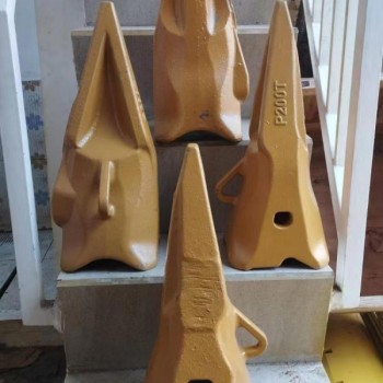 小松挖掘機(jī)斗齒P085TL,P0120TL,P0200TL