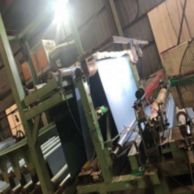 無溶劑人造革生產(chǎn)線機械設(shè)備